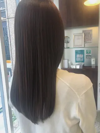 ロング カラー mai🐷髪質改善 🖤透ける暗髪🖤のヘアスタイル