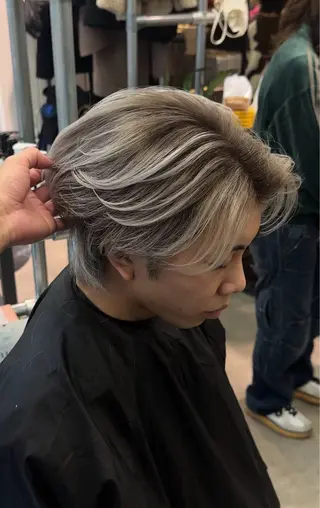 メンズ 俊 介のヘアスタイル