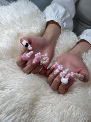 ネイル PEEKABOO京橋 EYE&NAILのマツエク・マツパデザイン