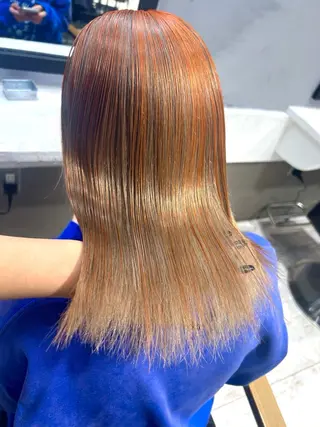 カラー GiseL さあや博多ハイトーンのヘアスタイル