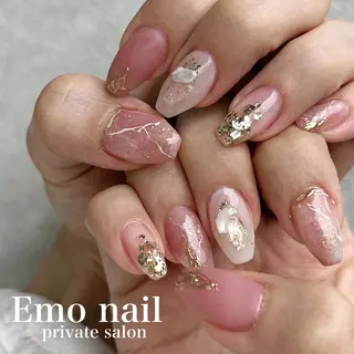 ネイル Emo nailのネイルデザイン