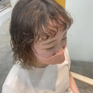 パーマ ハイトーン🦢 Natsumiのヘアスタイル