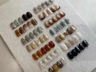 ネイル NINE_ SAKIのネイルデザイン