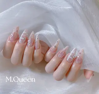 ネイル MQueen ネイルサロンマルのネイルデザイン