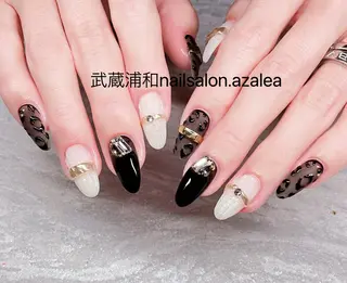 ネイル R inのネイルデザイン