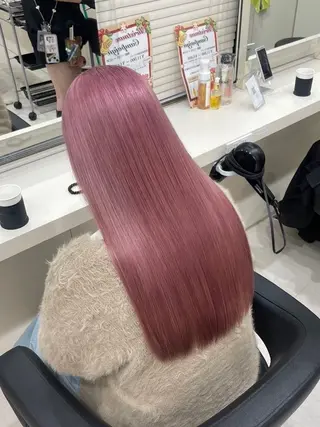 ロング カラー ヘアアレンジ 韓国レイヤー＆ピンク 艶髪🩶maikoのヘアスタイル