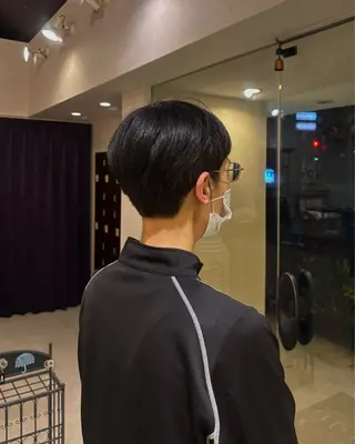 ショート Rudder 牛嶋のヘアスタイル