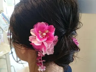 ヘアアレンジ 浦川 敬太のヘアスタイル