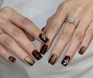 ネイル Pure&Rich Nailのネイルデザイン