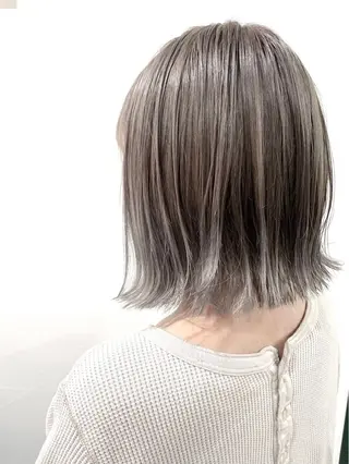 ミディアム カラー Wカラーレイヤーカ ット⚡️CHIAKIのヘアスタイル
