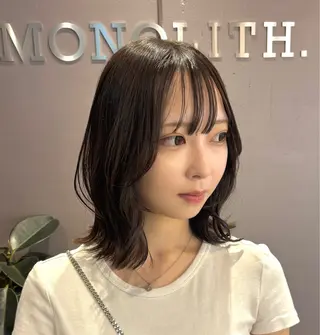 ミディアム Iris by artina 武蔵小杉店【イリス バイ アルティナ】所属・🎼レイヤー/顔周り カット/nene♬のヘアスタイル