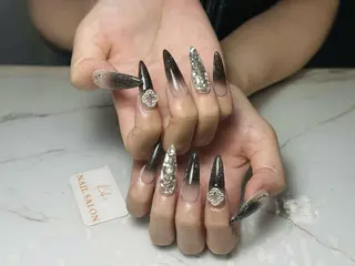 ネイル さくら💮💮 【オフ無料】のネイルデザイン