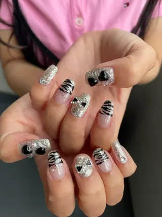 ネイル VENUS BELT AYAKAのネイルデザイン