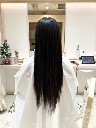 ロング ｟羽エクステ｠ 鈴木　美羽のヘアスタイル