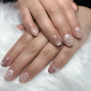 ネイル ソルネイルアンドアイラッシュ所属・山田 茉世のネイルデザイン