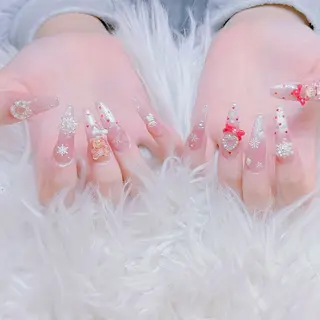 ネイル ゴテゴテ ネイルのネイルデザイン