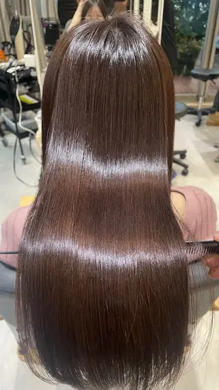 セミロング カラー ハッシュカット🖤 レイヤー/透けカラーのヘアスタイル