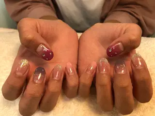 ネイル nailnail  ネイルネイル所属・松岡 明未夏のネイルデザイン