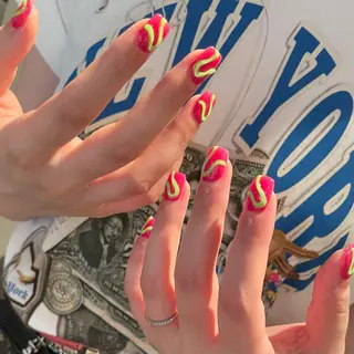 ネイル SALON VILLAGE AOYAMA 2nd.所属・NAKAMURA HARUKAのネイルデザイン