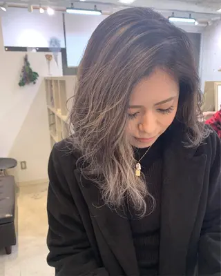 ミディアム カラー ヘアアレンジ BANK'S hair所属・💐ケラチン 髪質改善寺坂雄飛💐のヘアスタイル