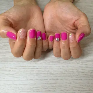 ネイル TRU NAIL大船店所属・TRU かつらのネイルデザイン