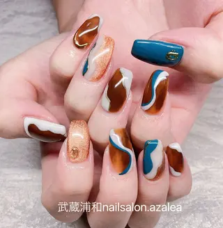 ネイル R inのネイルデザイン