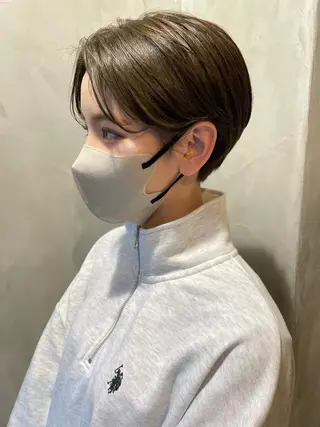 ショート カラー ヤマモト マイのヘアスタイル