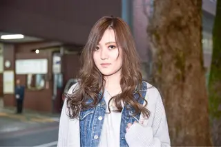 ロング カラー 永野 成知のヘアスタイル