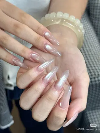 ネイル red veil所属・さ きのネイルデザイン