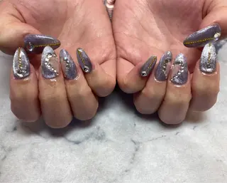 ネイル SWAMP nails所属・🎀ネイルサロン RIRI🎀のネイルデザイン