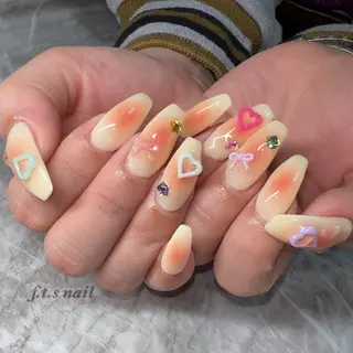 ネイル F.T.S nailのネイルデザイン