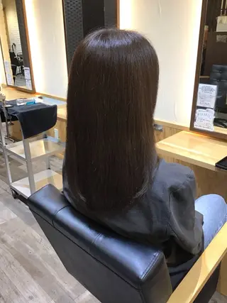 ロング REGALO(レガロ)所属・來栖 聖南のヘアスタイル