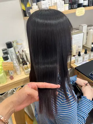 セミロング パーマ merc. 🩵妹尾杏菜のヘアスタイル