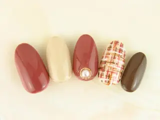 ネイル IWAMOTO Aのネイルデザイン