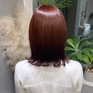ミディアム Rui/透明感カラー 暖色/レイヤーカットのヘアスタイル