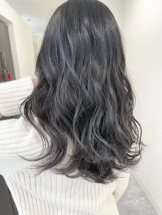 セミロング H所属・H (エイチ) 烏丸御池店のヘアスタイル