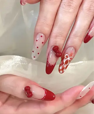 ネイル 高木 維麗絲のネイルデザイン