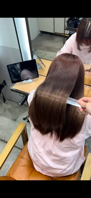 ロング RAF TOKYO 恵比寿所属・🪞美髪特化/髪質 改善/ユウヤのヘアスタイル