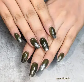 ネイル 塩見 聖子のネイルデザイン