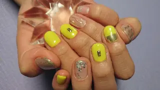 ネイル 平野 亜季のネイルデザイン