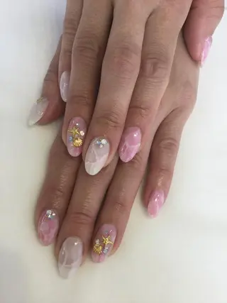 ネイル 💎🐰 saki. m 🐰💎のネイルデザイン