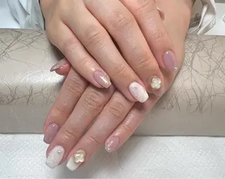 ネイル Una ☀️☀️のネイルデザイン