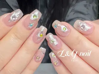ネイル L&Y Nail🎀 思雪のネイルデザイン