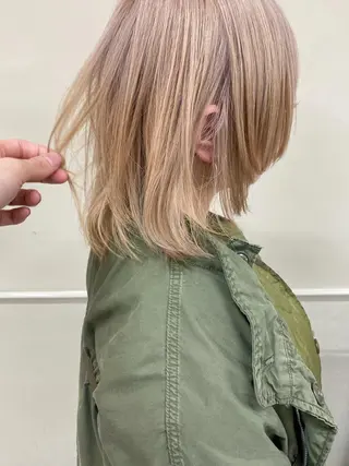 ミディアム カラー レイヤーウルフ エクステ磯部のヘアスタイル