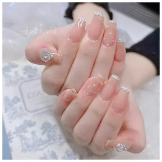 ネイル ＶＩＶＩ nailsalonのネイルデザイン