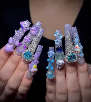 ネイル Hina 池袋 長だしチップ専門店のネイルデザイン