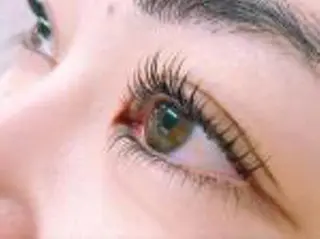 マツエク・マツパ Bianca 長津田店　長牛のマツエク・マツパデザイン