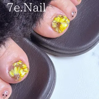ネイル 7e. Nailのネイルデザイン