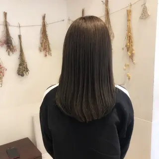 セミロング カラー パーマ はだゆうき @hadadan08のヘアスタイル