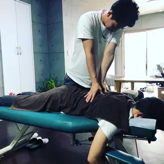 エイジカイロプラクティックオフィス所属・吉田 雅秀のエステ・リラクイメージ